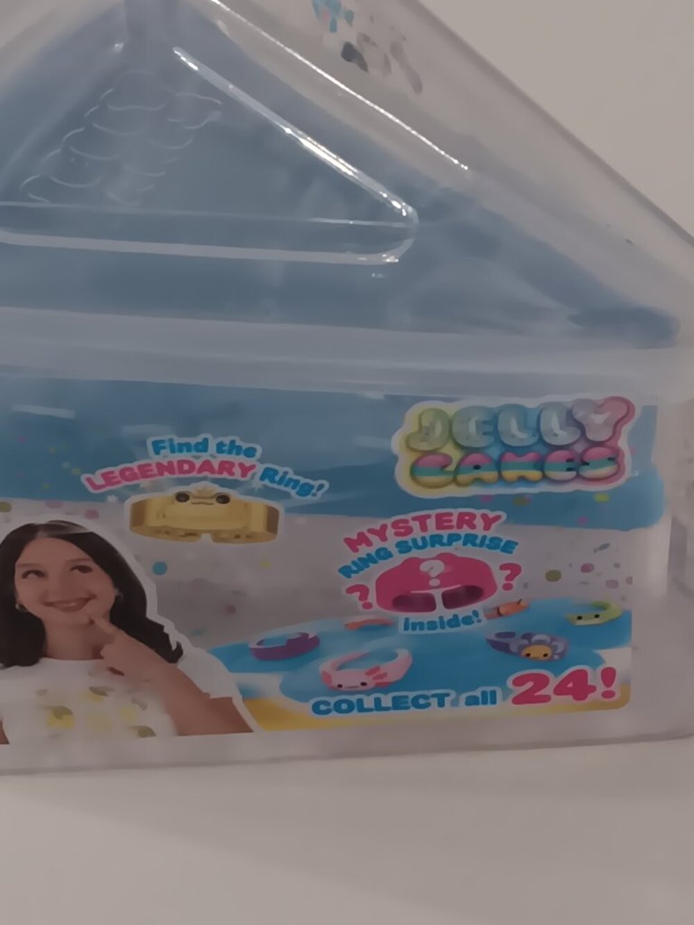 Sky Castle Jelly Cakes Sensory Slime Kit Chillin w Rachel Blue Cake Surprise Toy
